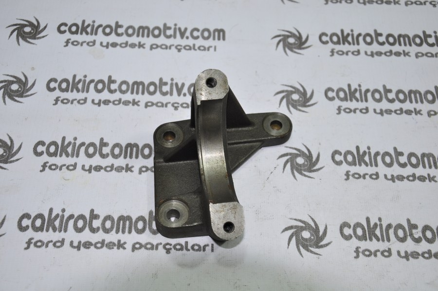 VOLVO ÖN AKS TUTUCU BRAKETİ