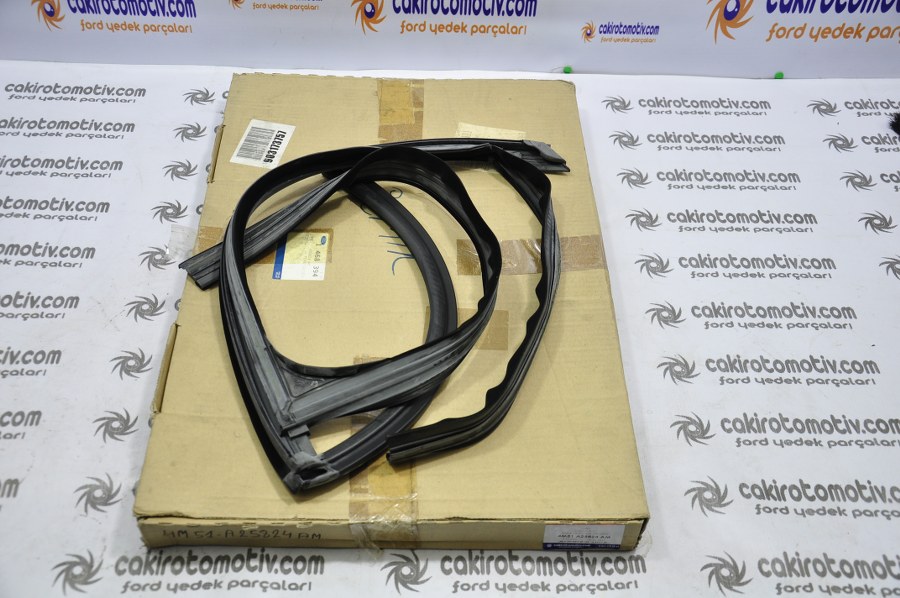 FORD FOCUS ARKA SAĞ KAPI CAM ÜST LASTİĞİ 4M51-A25824-AM