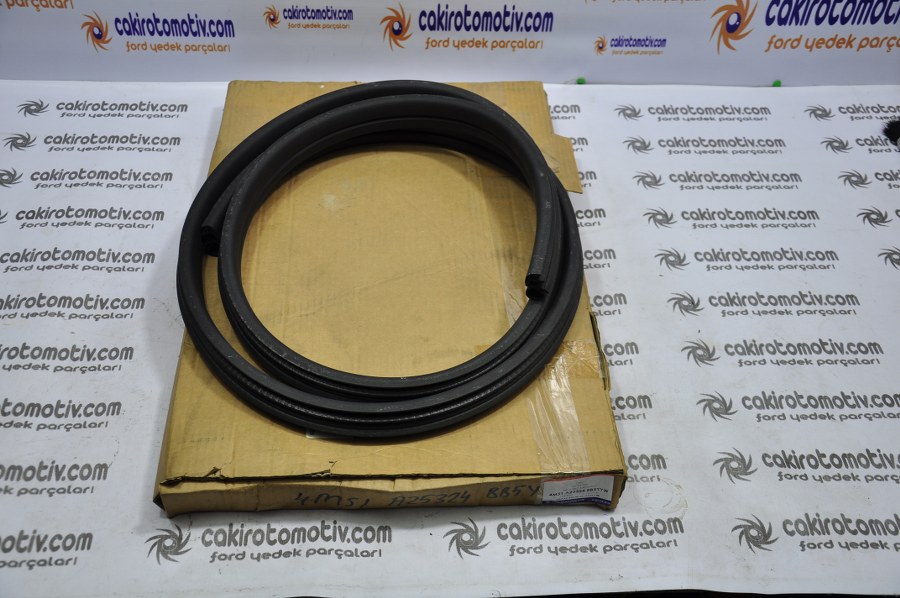 FORD FOCUS ARKA SAĞ KAPI FİTİLİ 4M51-A25324-BB5YYW