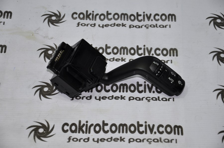 FORD FOCUS SİLECEK KOLU 3M5T-17A553-BC