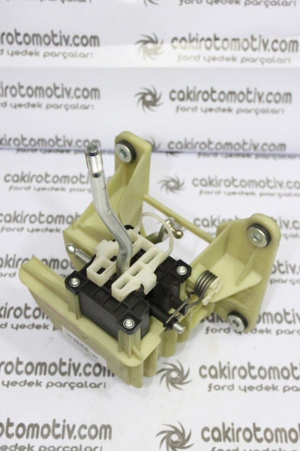 FORD FOCUS VİTES YUVASI 2006- 3M5R-7K387-HD